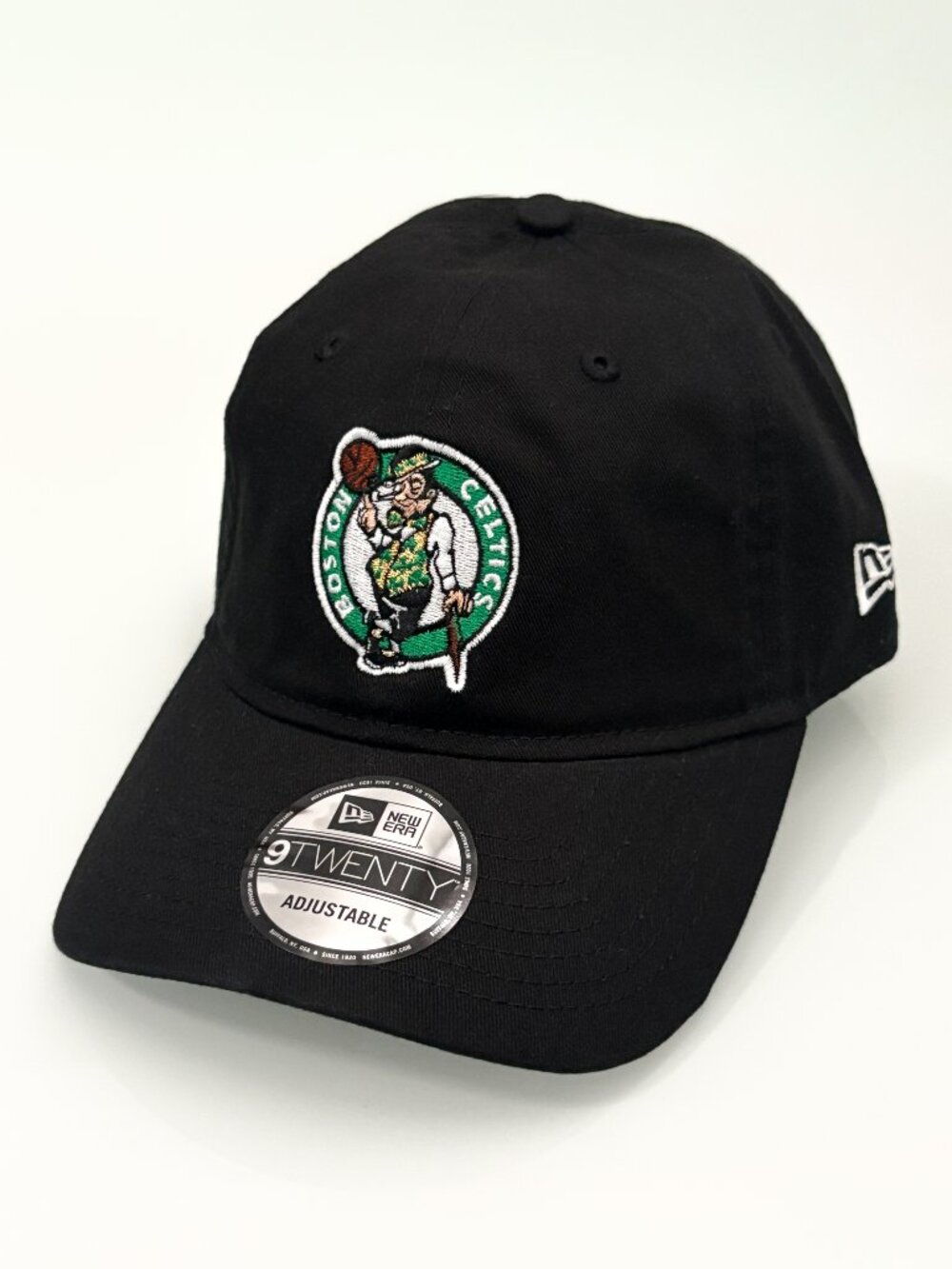 New Era Boston Celtics 9TWENTY Black Strapback Adjustable Hat Cap NBA OSFM NWT